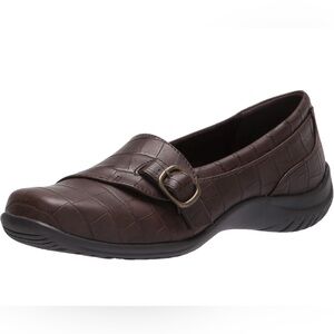 New Easy Street Women's Cinnamon Sneaker